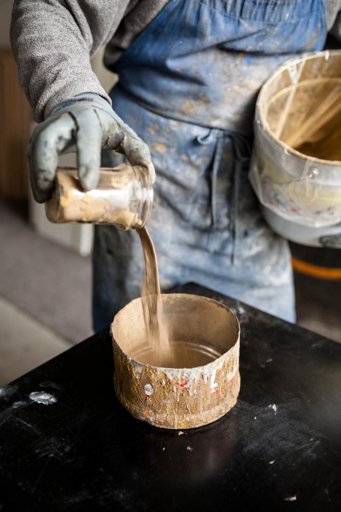 HOW TO APPLY LIQUID METAL COATING - luxface