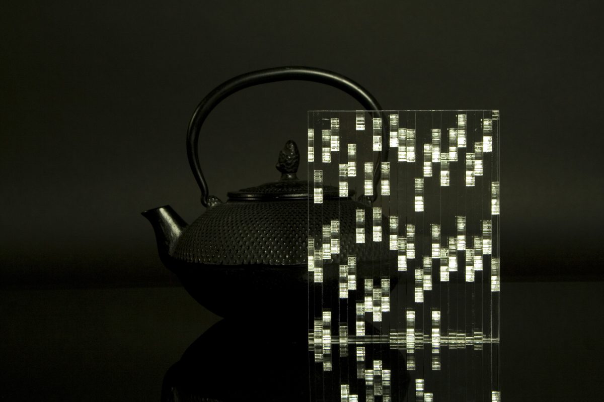 lluminated feature 1200x800 - Acrylic Crystal Sensitile
