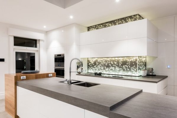 acrylic couture TK Design Australia 04 1200x800 599x400 - HIGH TRANSPARENCY THREE DIAMENSIONAL DYNAMIC ACRYLIC 